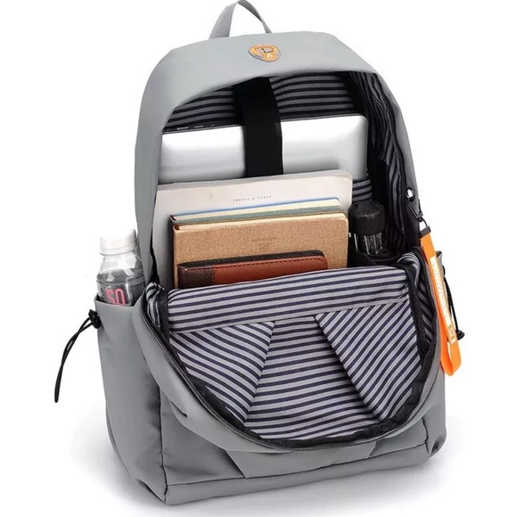 Call of Duty Modern Warfare 3 Customized Versatile Backpack USB Water-Resistant - Picture 2 of 4